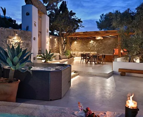 Mykonos Heaven - Sea View & Outdoor Hot Tub