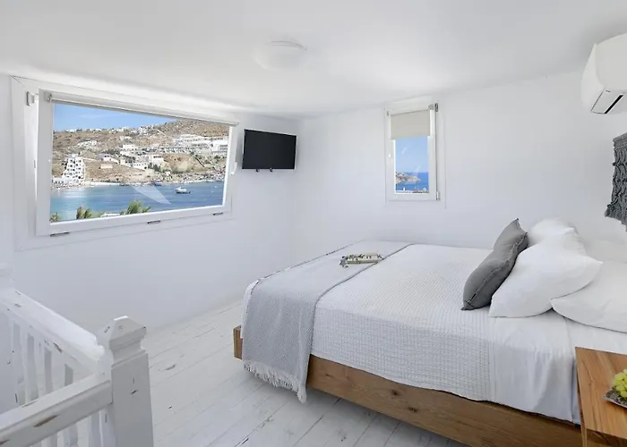 Villa Mykonos Heaven - Sea View & Outdoor Hot Tub